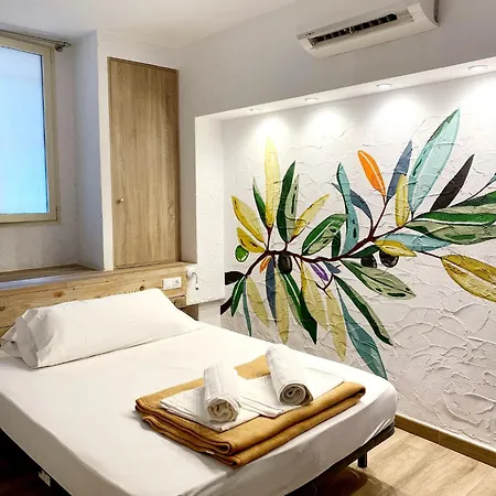 Hostel Y - Juvenil Palma de Mallorca